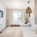 Casa Junto Al Mar Con Piscina 45 Semesterbostad