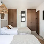 Casa Junto Al Mar Con Piscina 45 *