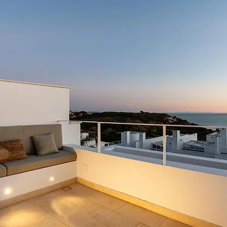 Casa Junto Al Mar Con Piscina 45 別荘 *